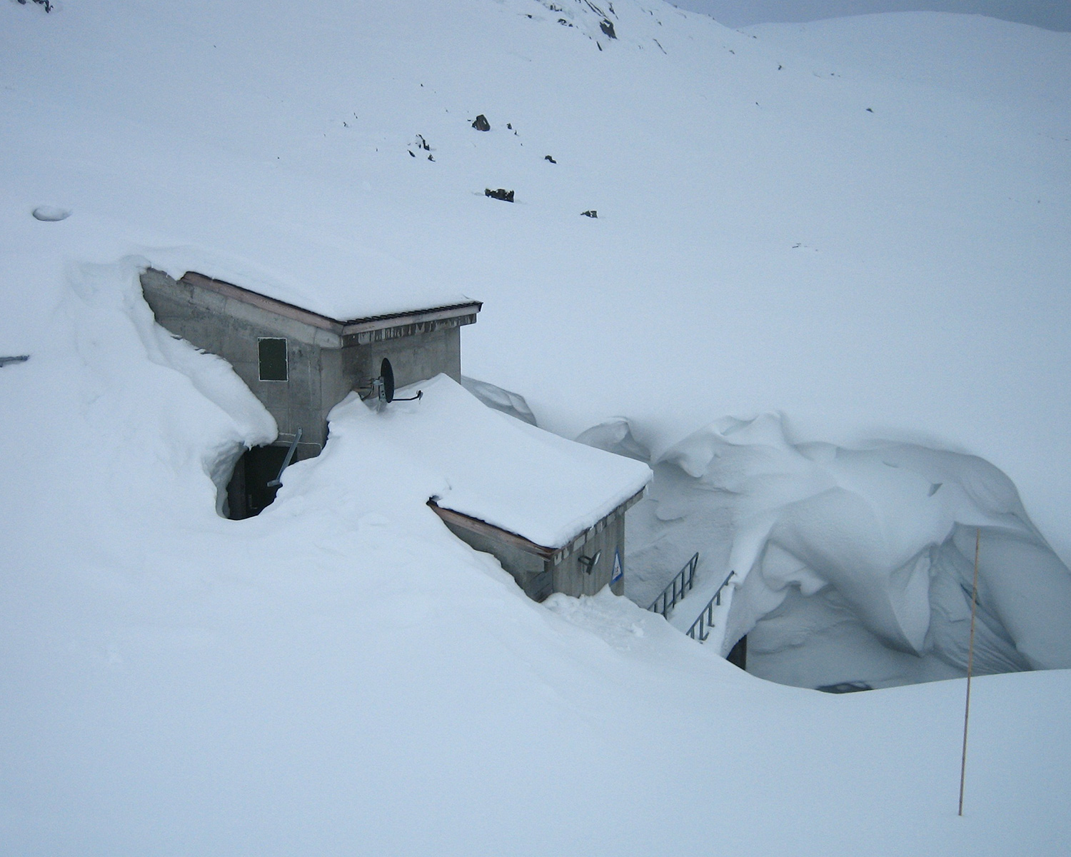 Nedre Bersåvatn power plant surrounded by snow